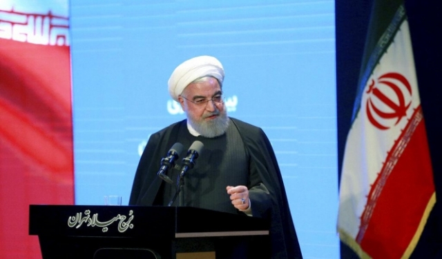 إيران تتحدى العقوبات الأميركية بميزانية مدعومة بقرض روسي
