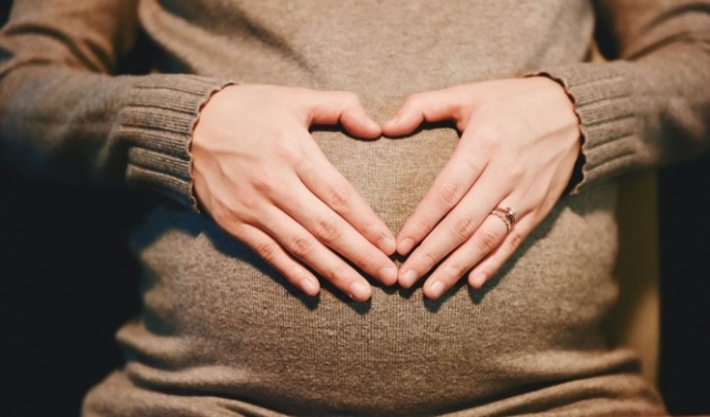 دراسة: الولادة القيصرية لا تؤدي لزيادة سمنة الأطفال