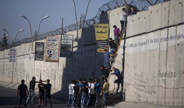 السلطات الإسرائيلية تعتقل 171 فلسطينيا وتعيدهم للضفة