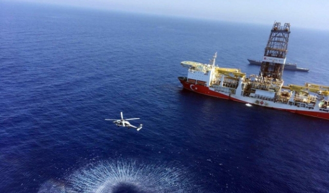 طائرات إسرائيلية تحلق فوق سفينة تركية قبالة السواحل القبرصية