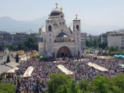 صربيون يحتجون رفضًا لقانون يسلب الكنيسة ممتلكاتها