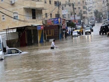 منخفض جوي عميق يضرب البلاد الثلاثاء