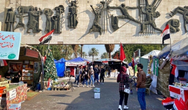 متظاهرو بغداد يعلنون إضرابهم عن الطعام