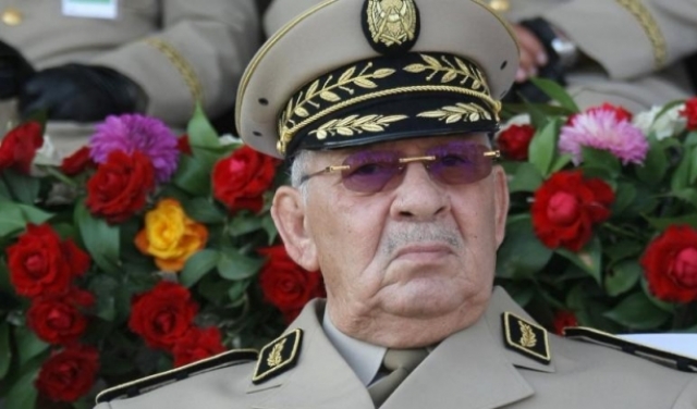 الجزائر: وفاة قائد أركان الجيش أحمد قايد صالح بسكتة قلبية