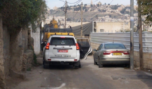  الاحتلال يهدم منزلين بسلوان ويصادر مساكن ببادية القدس