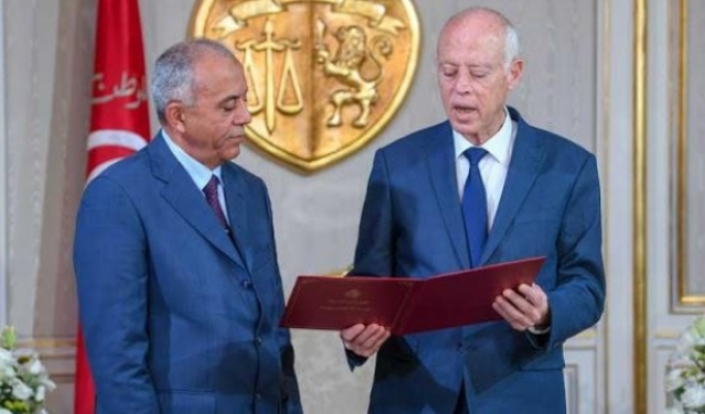 تونس: حكومة الجملي تواجه نقدًا وتشكيكًا في استقلاليتها وكفاءتها