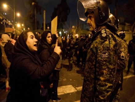 طهران: انتشار أمني ترقبا لاحتجاجات على إسقاط الطائرة الأوكرانية