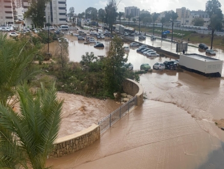 2 مليار شيكل حجم الخسائر جراء الفيضانات في البلاد