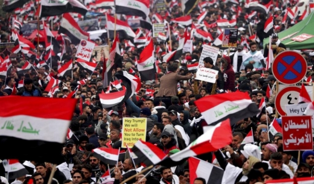 العراق: مظاهرة ضد الوجود الأميركي وقتيلان باحتجاجات الحراك