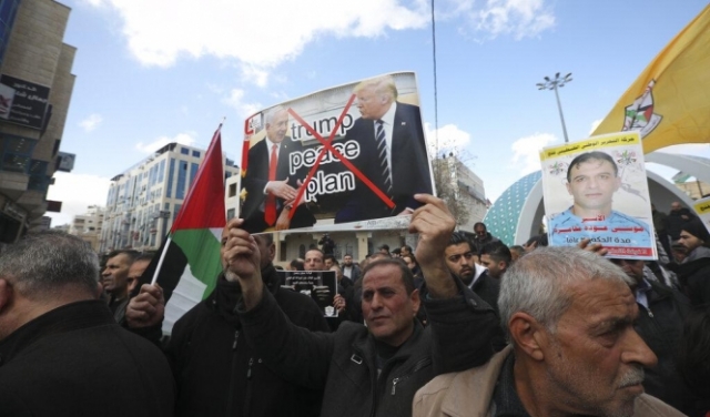 تواصل الاحتجاجات في الضفة وغزة رفضا لـ