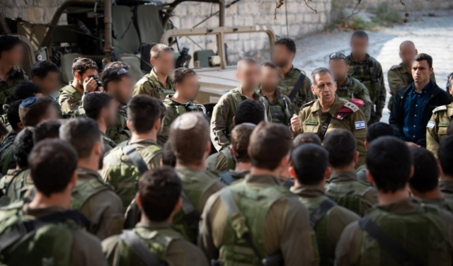 الجيش الإسرائيلي يجري مناورة تحاكي مواجهة على عدة جبهات