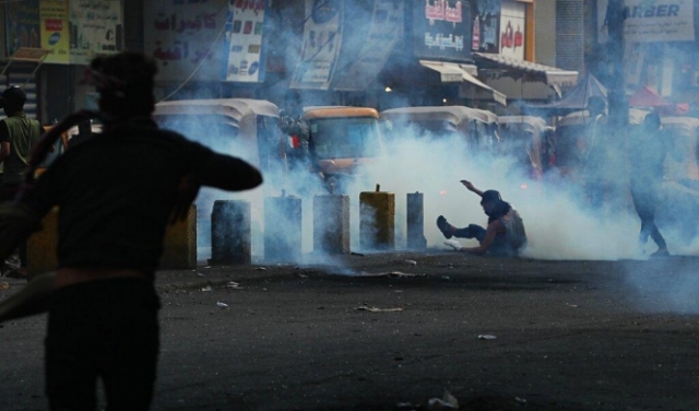 العراق: إصابات في مواجهات بين المحتجين وقوات الأمن  