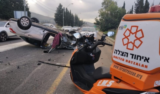 إصابة امرأة في حادث طرق قرب حيفا