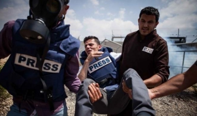 الاحتلال يمدد فترة الاعتقال الإداري لثلاثة صحافيين فلسطينيين