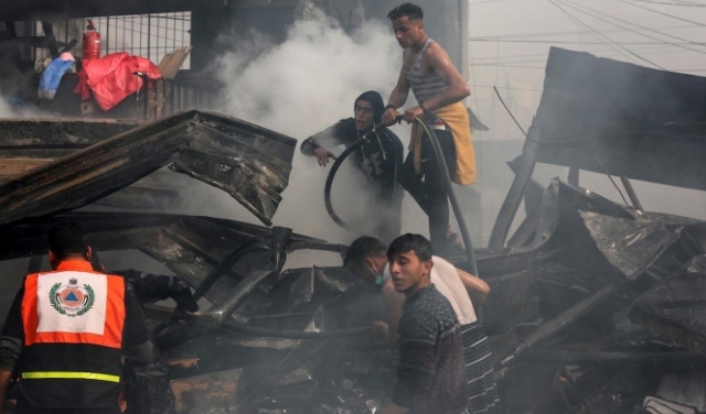 حريق غزة: مصرع 10 بينهم 4 أطفال و3 سيدات