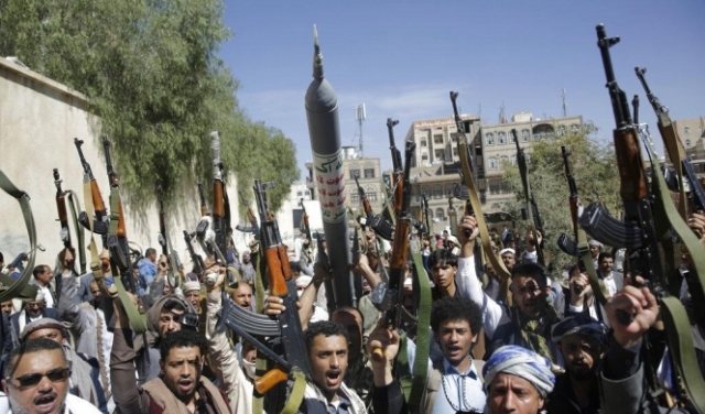 السعودية تشن غارات على مواقع للحوثيين بالحديدة