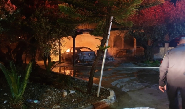 شعب: حريق وأضرار جسيمة إثر إلقاء قنبلتين على منزل
