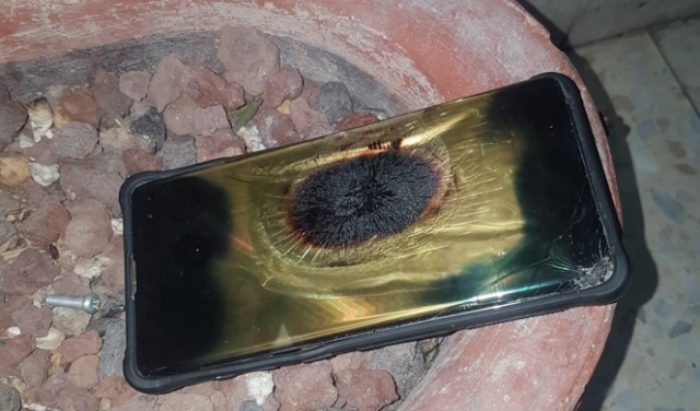 حيفا: حريق في شقة سكنية بسبب هاتف خليوي