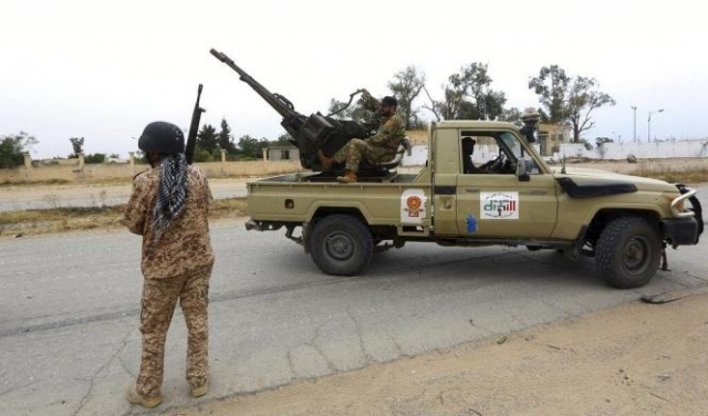 سورية: روسيا ستدرب مسلّحين لترسلهم للقتال مع حفتر في ليبيا 