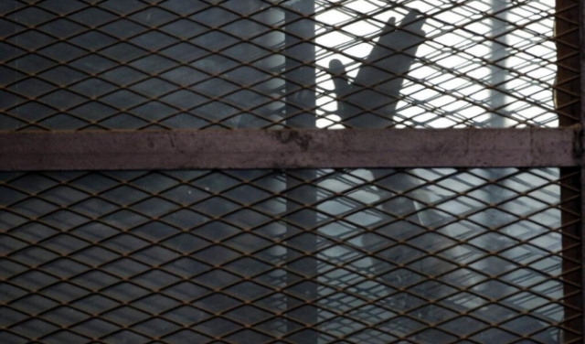 جائحة كورونا: عزلة السجناء السياسيين باتت أقسى في مصر وسورية