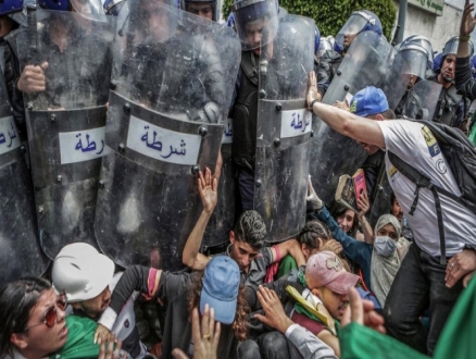 الجزائر: المنسيون من الحراك لوحدهم في سجون النظام