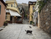 اليونان تمدد تدابير العزل.. رغم نجاحه حتى الآن