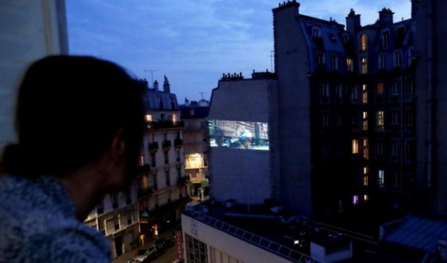 سينما فرنسية تستأنف نشاطها عبر جدران الحيّ