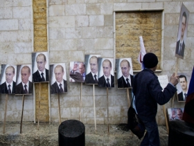 مقرّبو بوتين يوضحون: هذا موقفه من الأسد.. وأسبابه