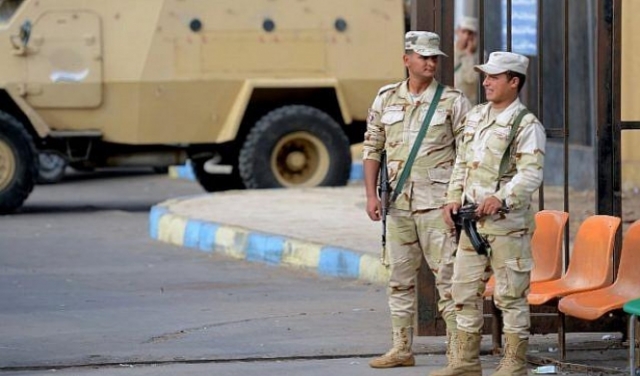مصر: داعش تتبنى هجوم سيناء والأخوان تدينه