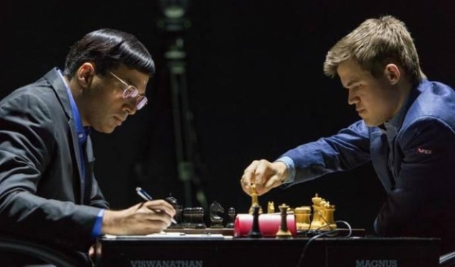بطل العالم في الشطرنج يُطلق سلسلة من البطولات على الإنترنت