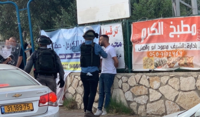 اعتقال 3 شبان من قلنسوة إثر المشاركة في تشييع الشهيد يونس