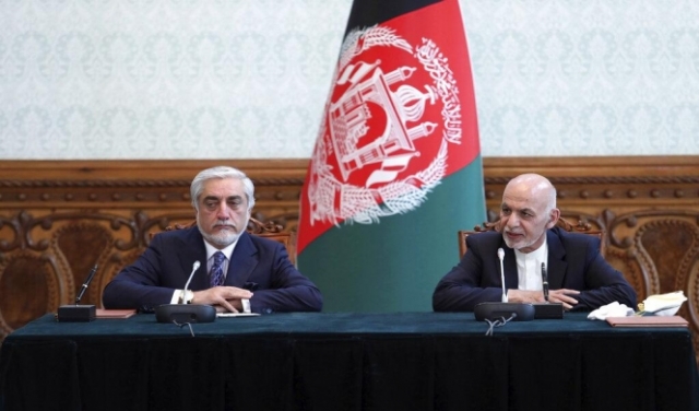 التوقيع على اتفاق لتقاسم السلطة في أفغانستان