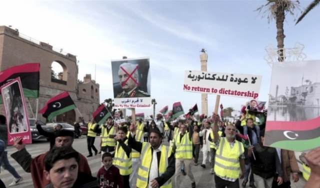 ليبيا: خسائر قوات حفتر تتواصل ودعوات أممية لوقف التصعيد