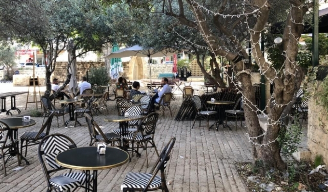 الناصرة: مطاعم العين تخشى الإغلاق مجددا بسبب كورونا