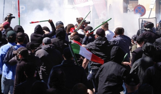 إيطاليا: متظاهرو اليمين المتطرف يشتبكون مع شرطة روما