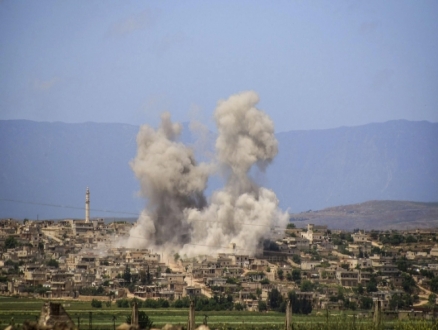 41 قتيلًا باشتباكات بين قوات النظام والفصائل بسورية
