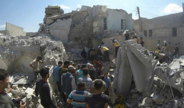 مقتل مدني وإصابة آخرين بغارات روسية على إدلب