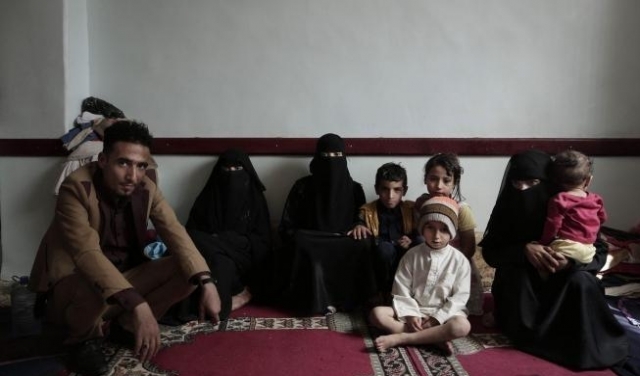 كورونا: اليمنيون يلجأون إلى الأعشاب لمكافحة الفيروس