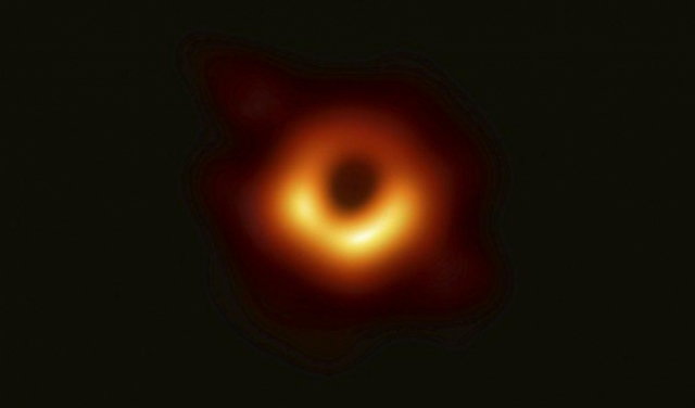 جسم غامض في الفضاء يرجح أنه أصغر الثقوب السوداء المعروفة 