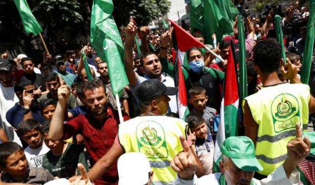 غزة: سلسلة بشريّة رافضة لضم الأغوار 