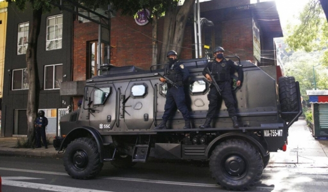 المكسيك: محاولة اغتيال رئيس الشرطة تنذر بحرب محتملة