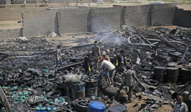 الحوثيون يعلنون عن قصف منشآت عسكرية بالعمق بالسعودي