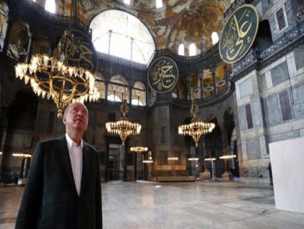زيارة إردوغان بعد تحويل "آيا صوفيا" إلى مسجد