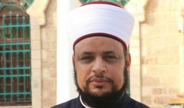 التحقيق مع إمام مسجد حسن بيك في يافا
