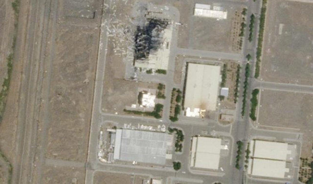 تفجيرات نطنز: رواية إيران الرسميّة تتقاطع مع 
