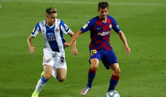 روبيرتو يرد على إمكانية الرحيل عن برشلونة