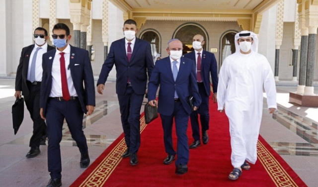 إسرائيل تسعى لاتفاقيات اقتصادية مع عُمان والبحرين بواسطة الإمارات