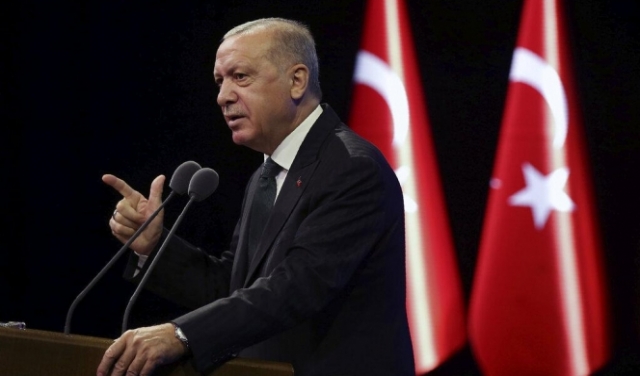 أزمة شرق المتوسط: إردوغان يبدي استعداده للقاء الرئيس اليوناني للحوار