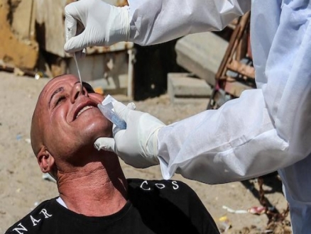 تكفي فقط 4 أيام: "الصحة العالميّة" تزود غزة باختبارات كورونا