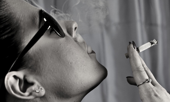 دراسة: كيف يؤثر التدخين على المرأة الحامل حتى لو أقلعت؟